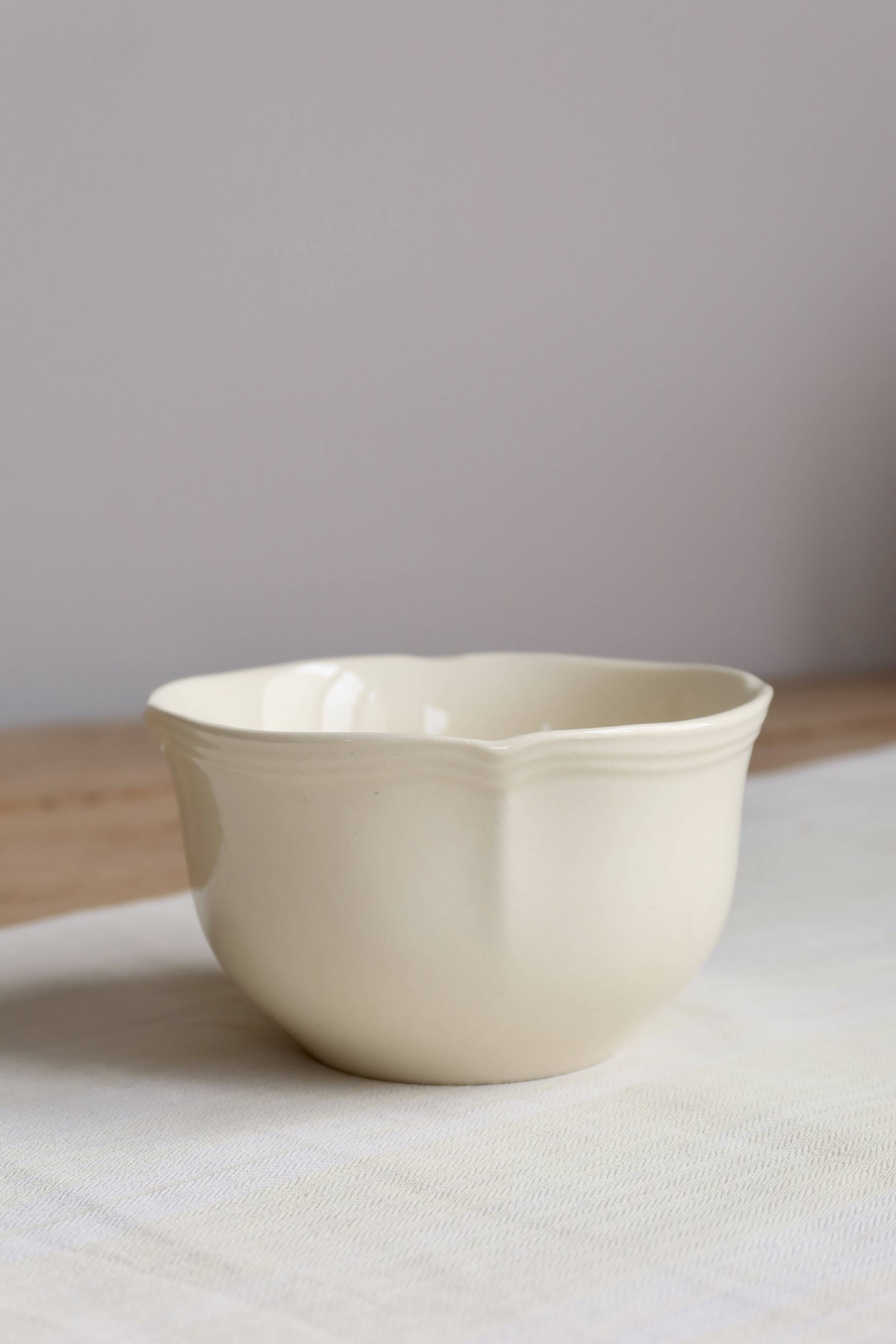 Antique ivory faience breakfast cup Sarreguemines