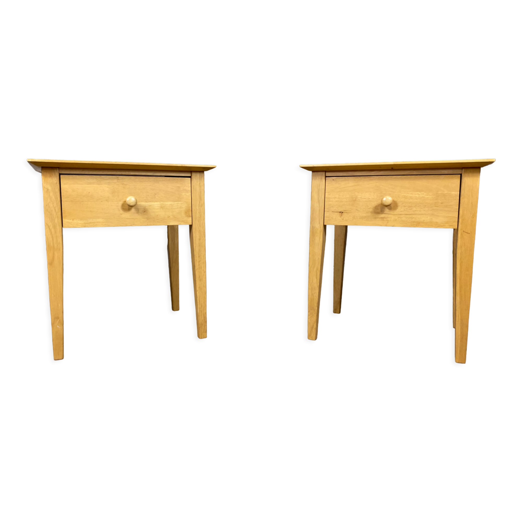 Paire de chevets en bois clair