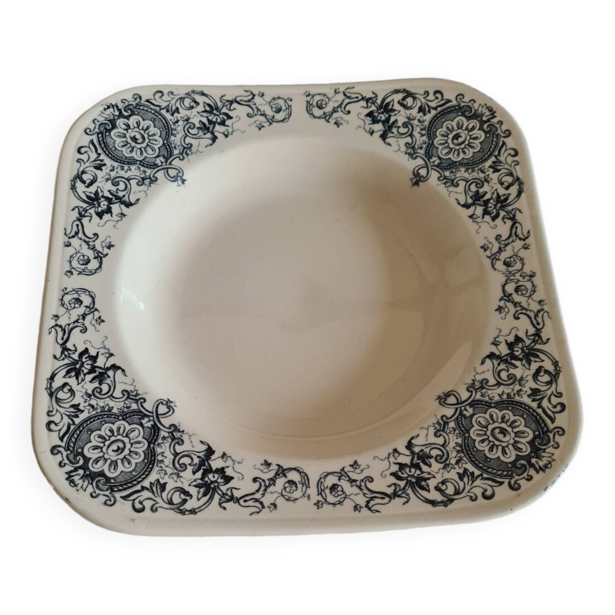 Longchamp Medicis Terre de Fer deep plates