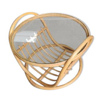 Round natural rattan coffee table