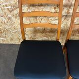 2 chaises des années 70