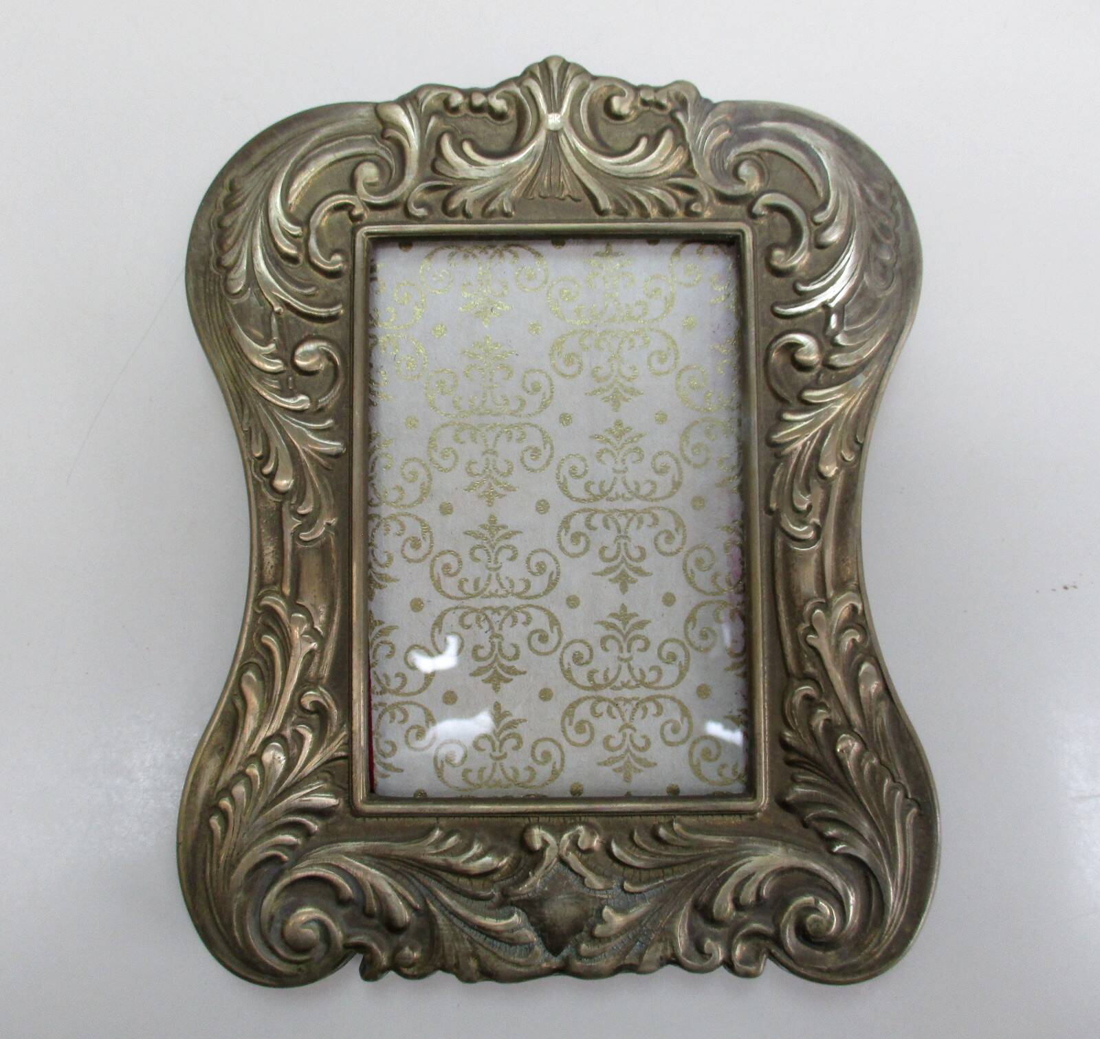Vintage brass/bronze frame for 75 x 120 mm subject