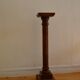 Wooden column pedestal in Louis XVI style, height: 93 cm.
