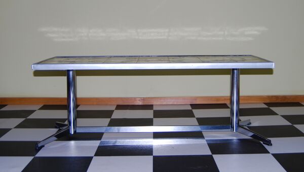 Table basse vintage en céramique