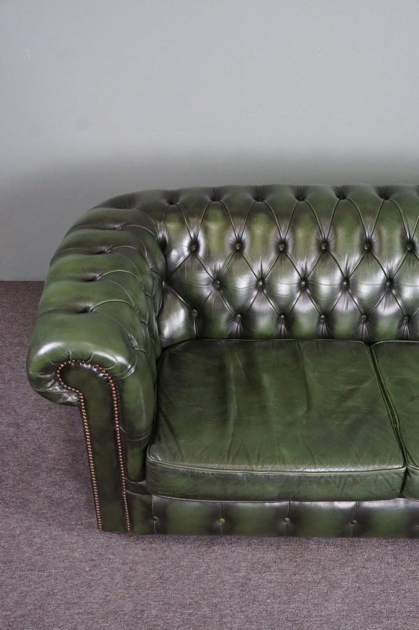 Chesterfield sofa in green cowhide leather