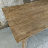 Farmhouse table