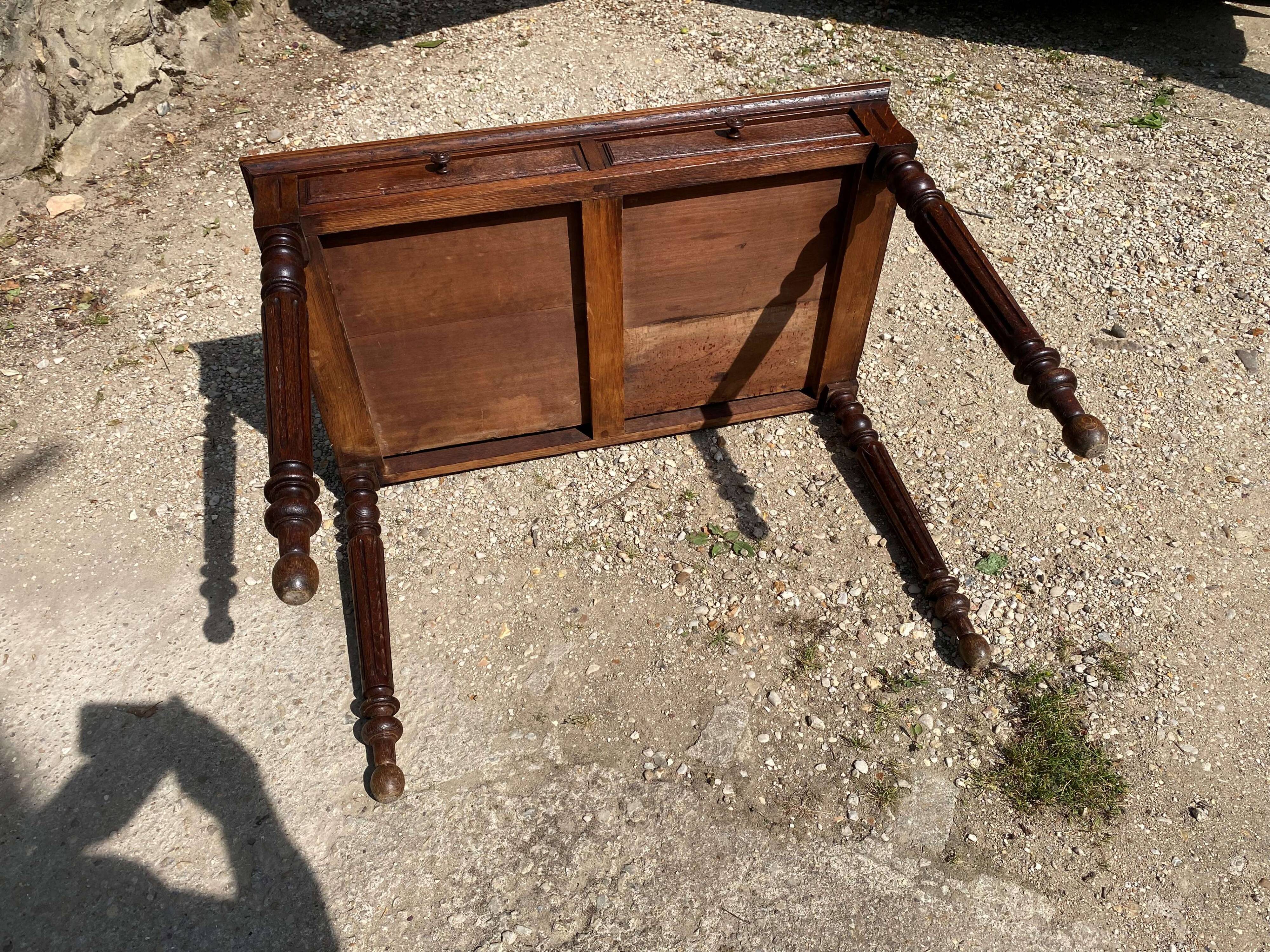 Oak desk with 2 drawers, 97 x 58 cm