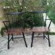 Paire de fauteuils anciens en bois