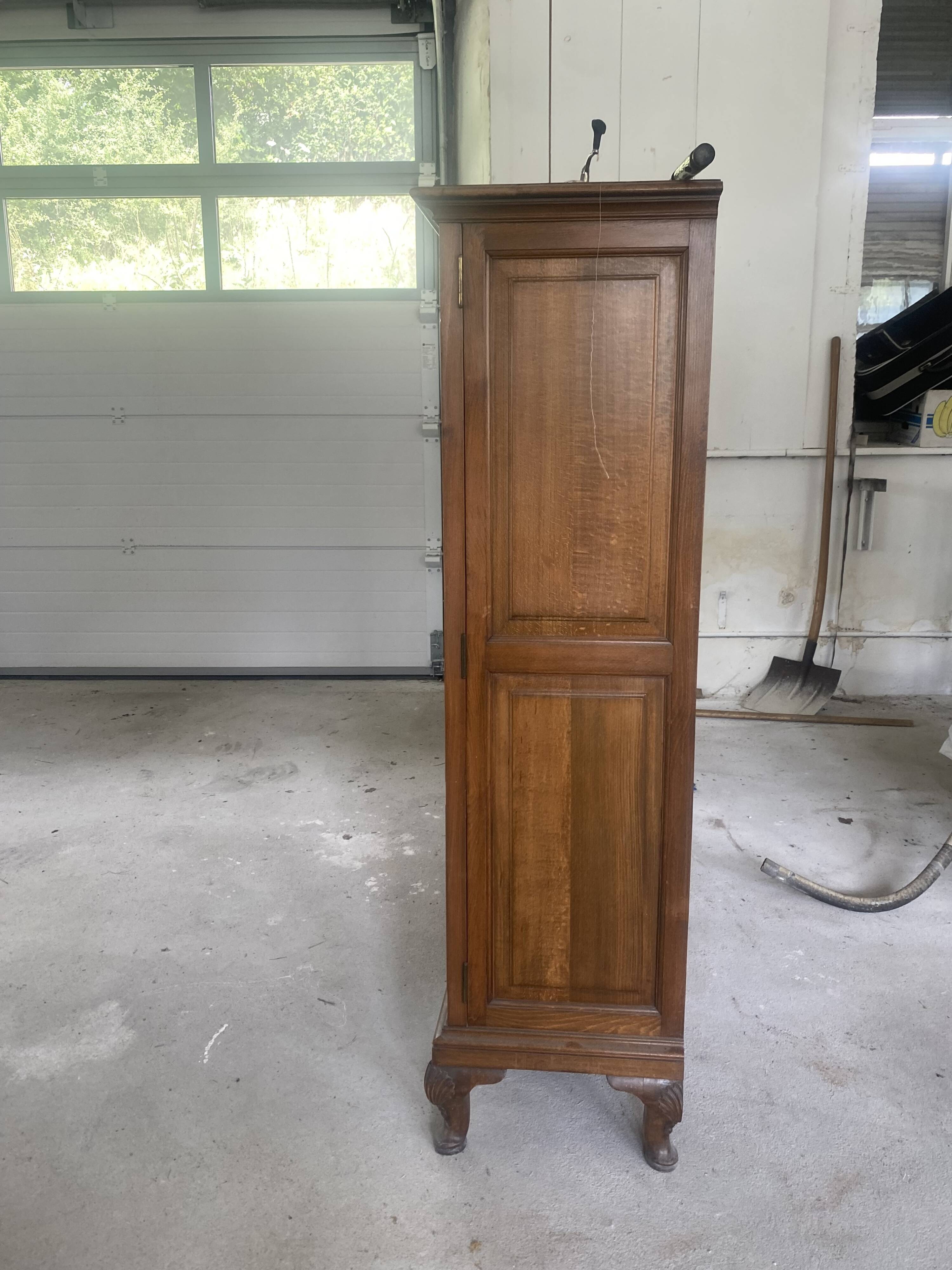 Vaisselier en bois fin