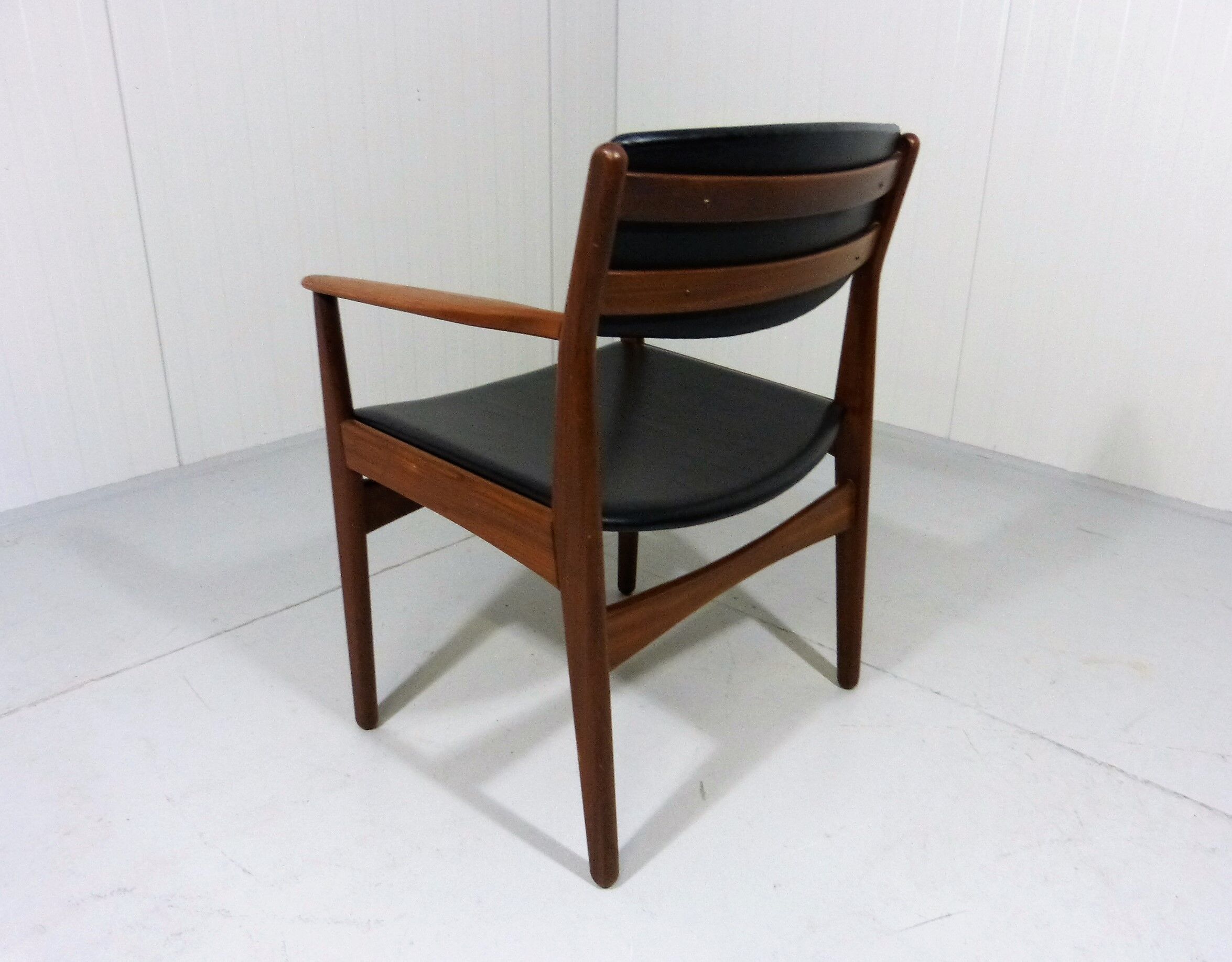 Armchair in teak & leather by Frem Røjle, Denmark