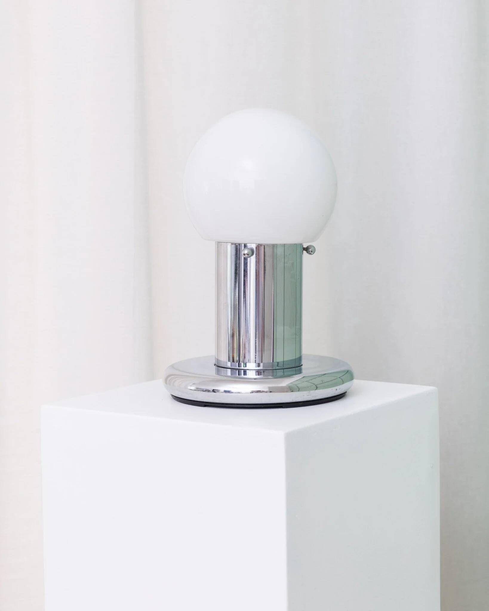 Space Age Desk Lamp in Argent Chrome with Opal White Glass Globe – 1970s Italian Memphis Postmodern