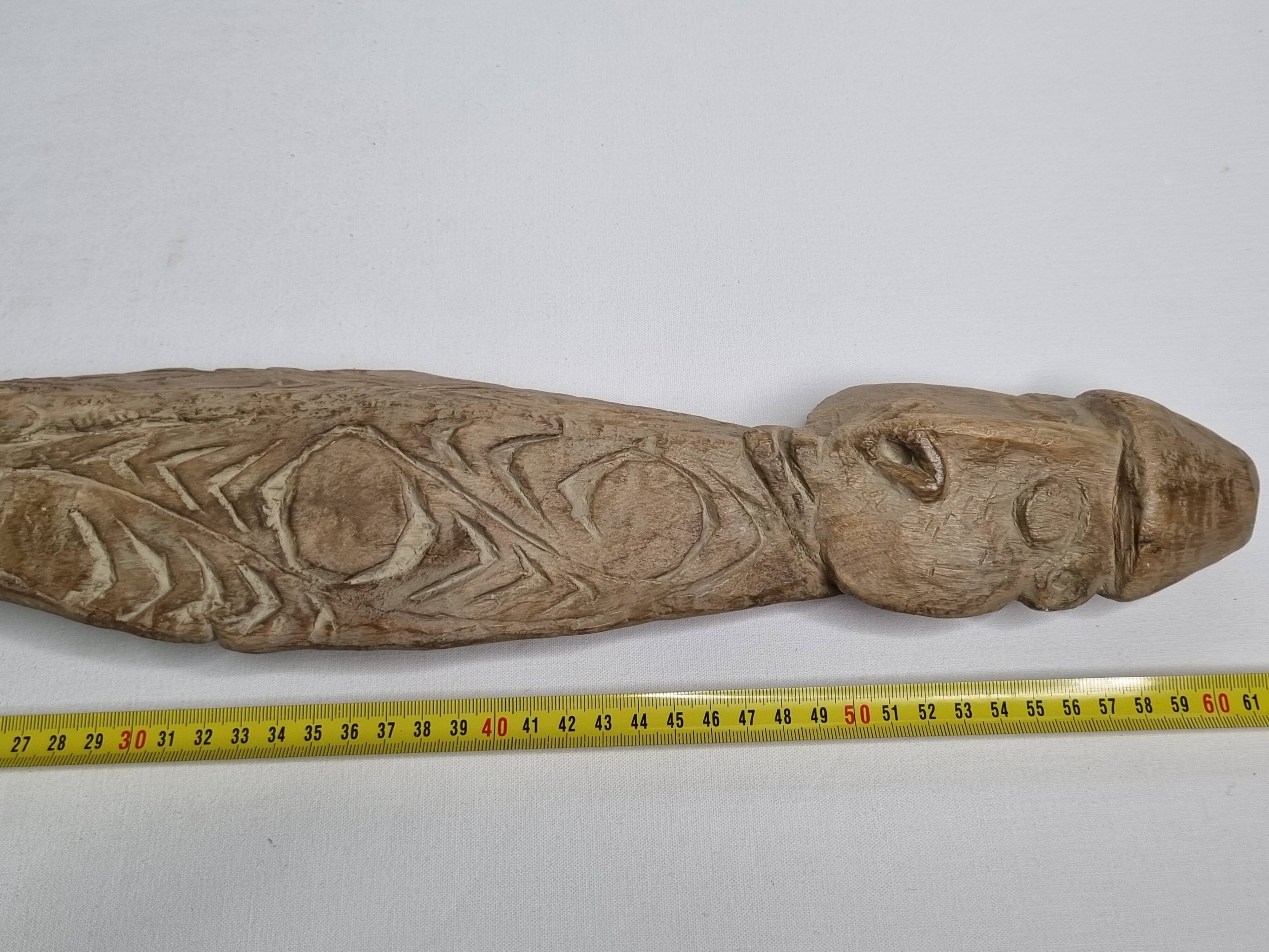 Large Sepik hook, known as Oceanian arrow, 61 cm