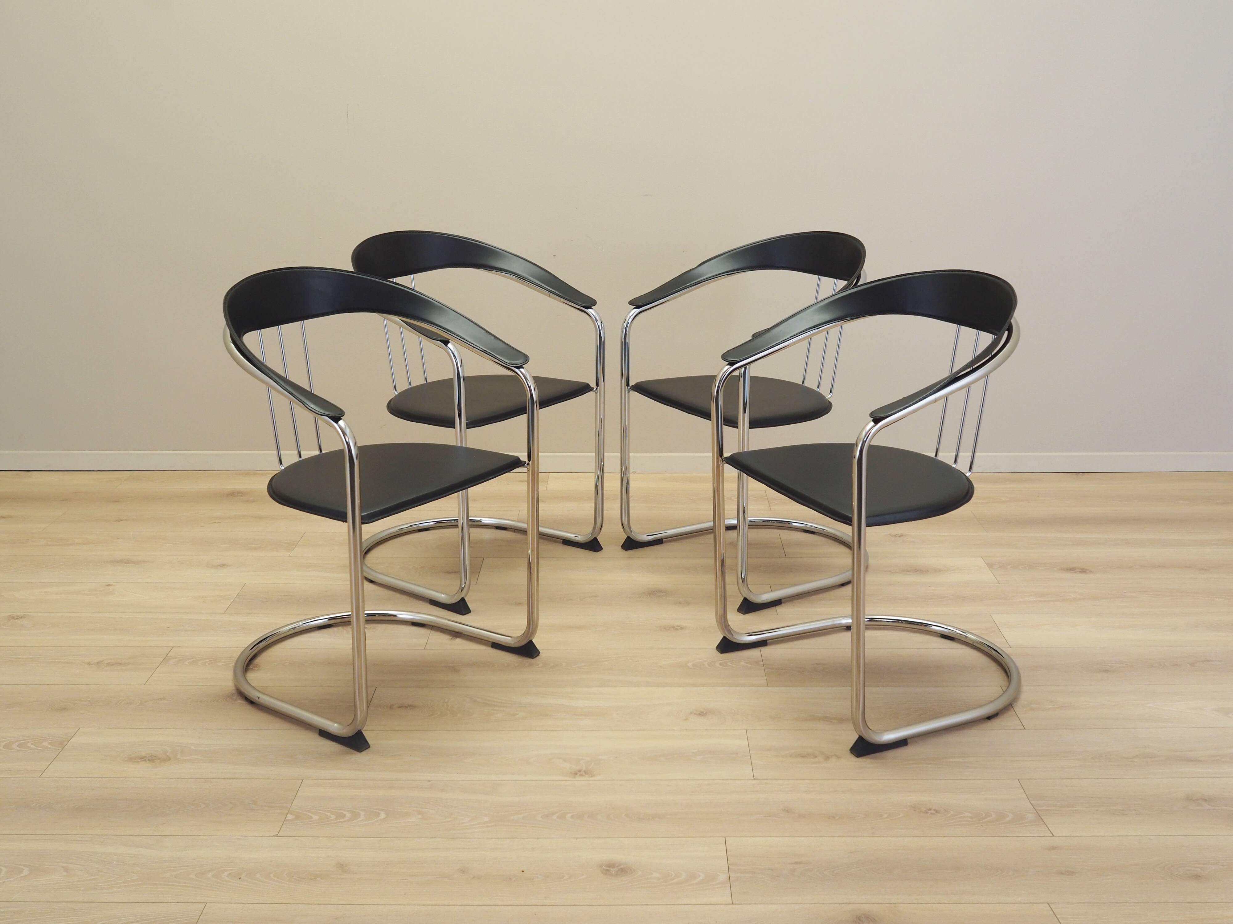 Set of four chairs, Italian design, 1980s, production: Italy