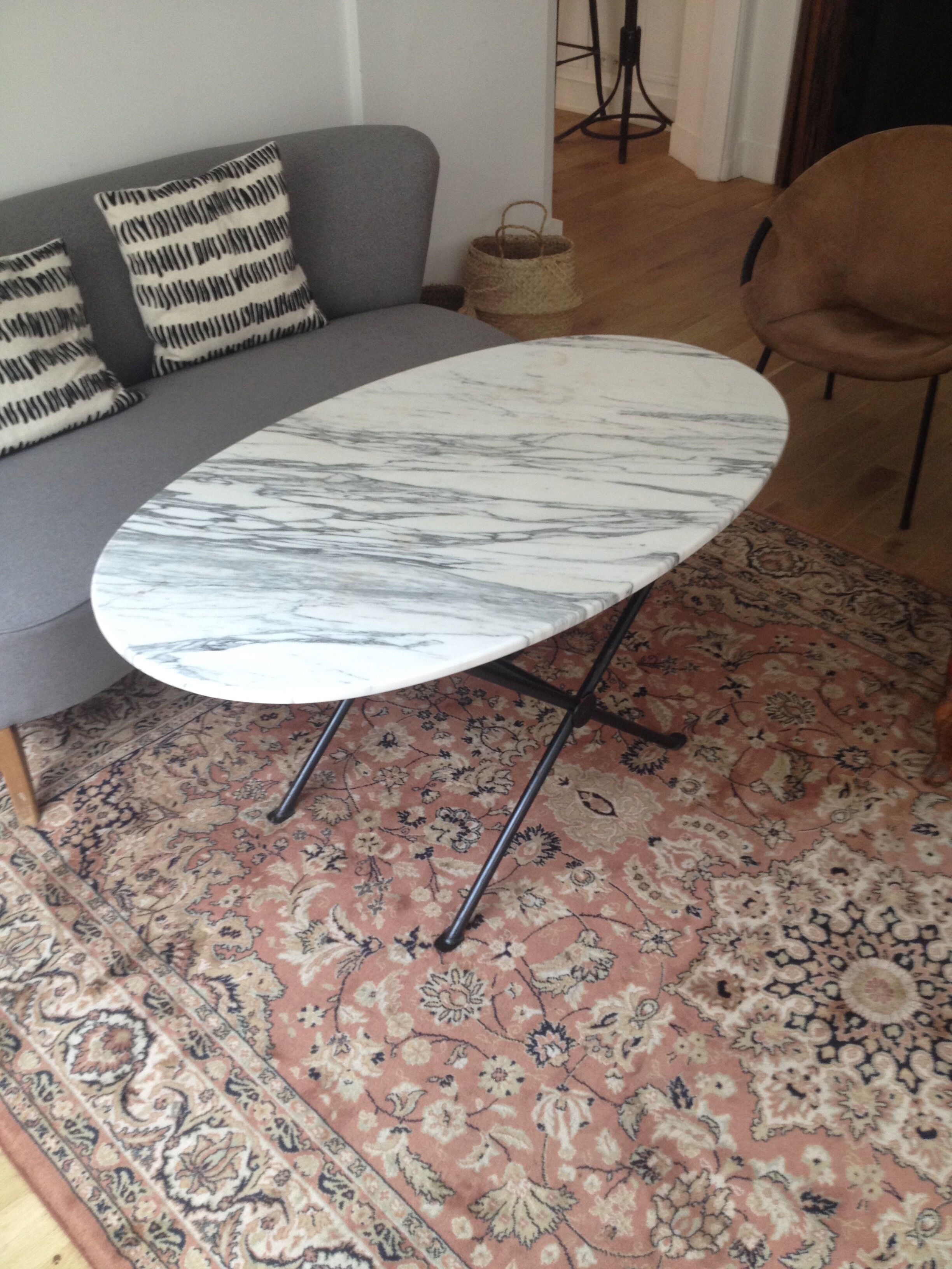 Table basse en marbre