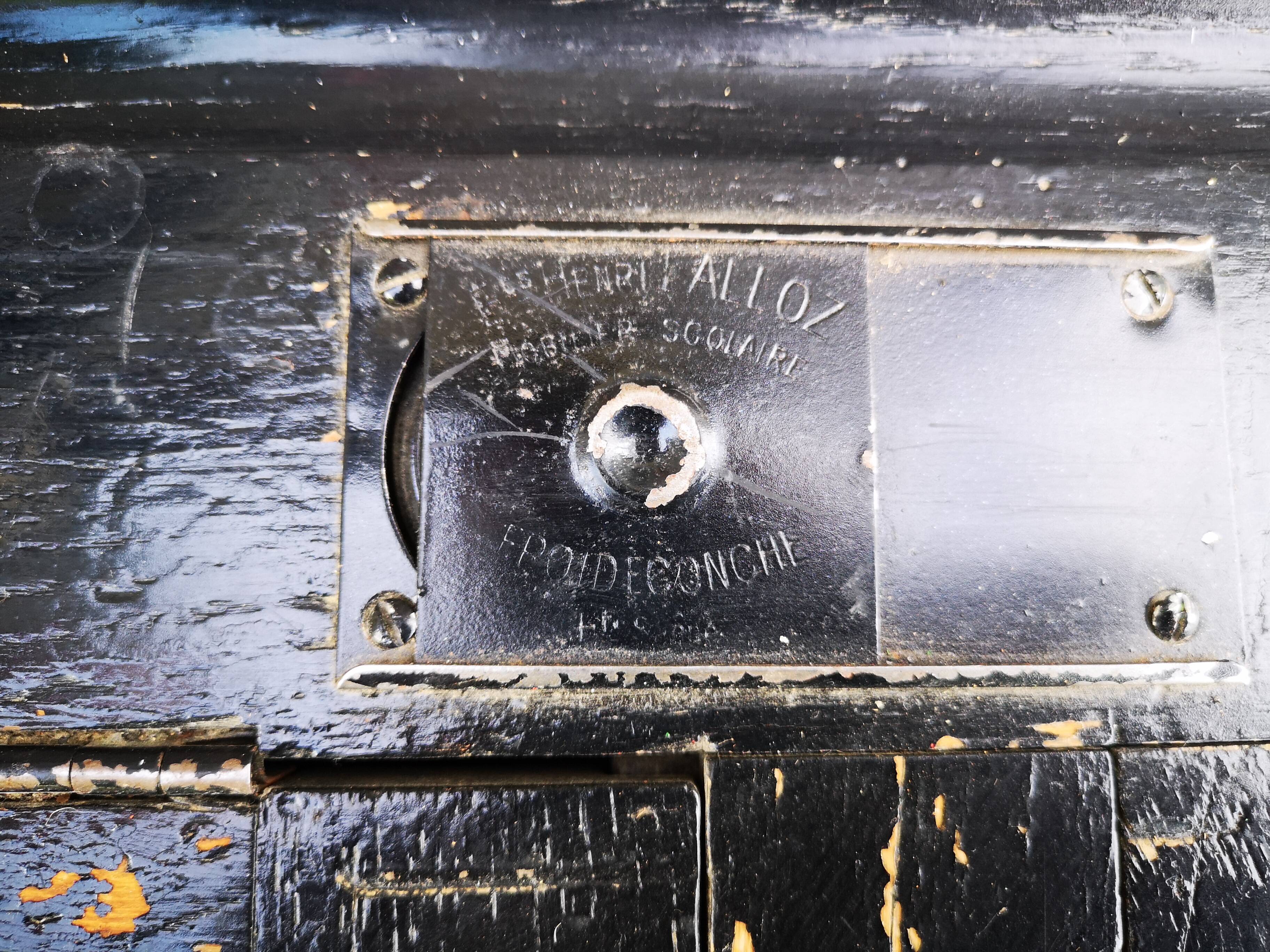 Former schoolboy desk