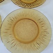 Set of 6 pressed glass dessert plates with sunflower motif Vereco