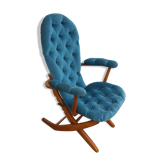 Velvet armchair and adjustable wood