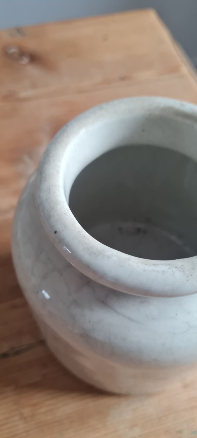Stoneware mustard pot