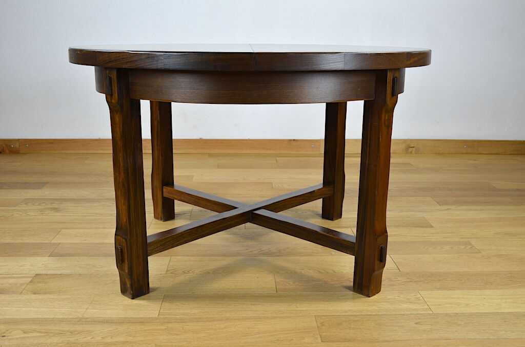 Round table / vintage oval in Aranjou elm