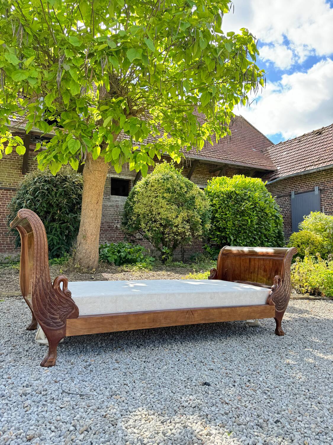 Bench, Rest Bed In Mahogany With Swan Neck Empire Style XIX Eme Century