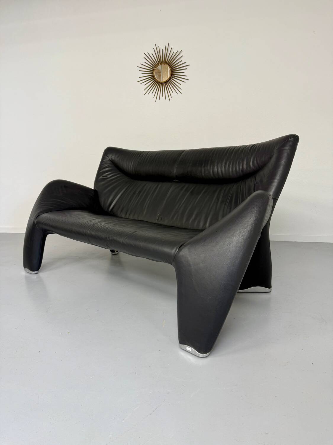Old 2/3 seater lounge sofa designed by Jan Armgardt for Leolux in black leather