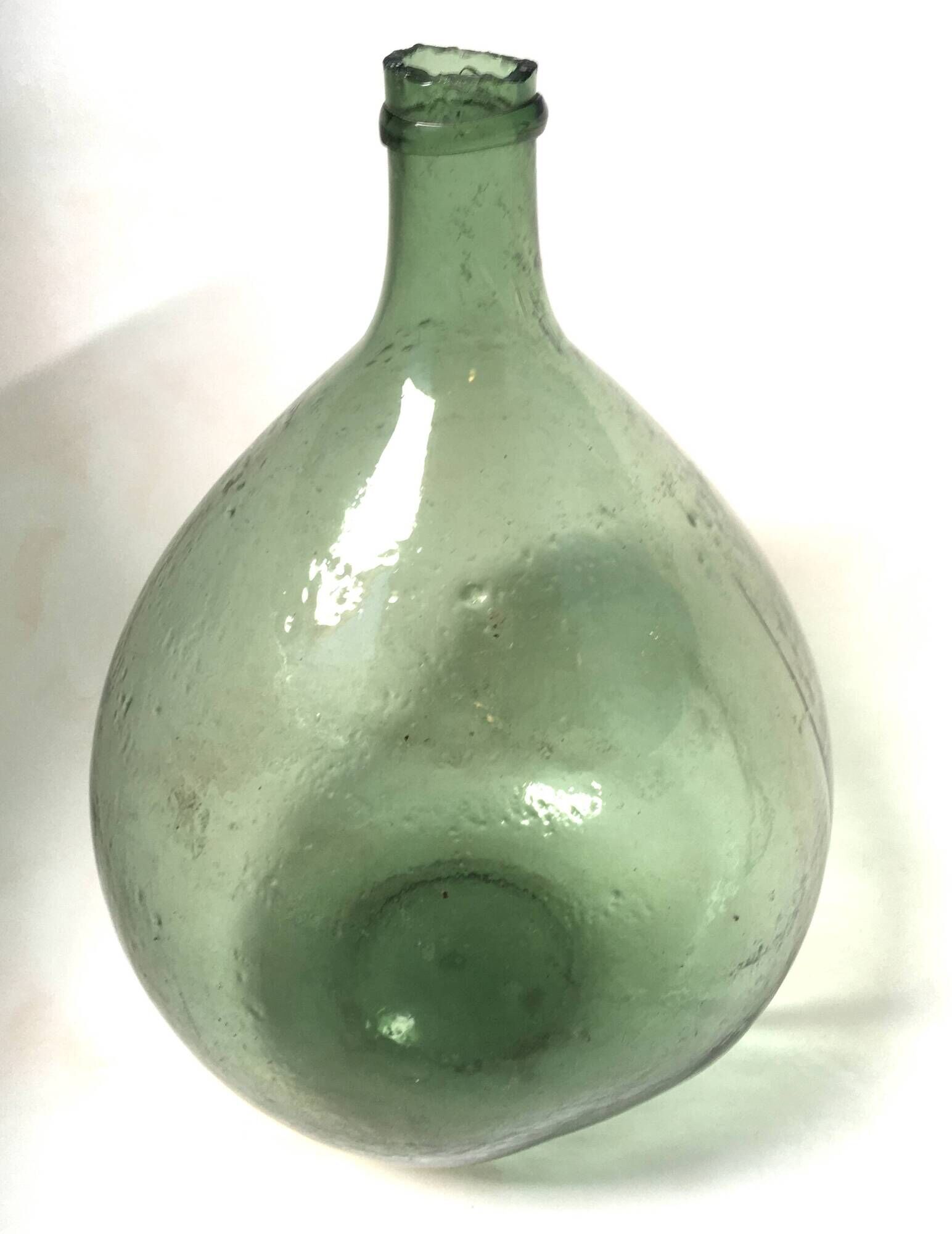Dame jeanne green in molded glass sabree candy old vintage 44 cm ht
