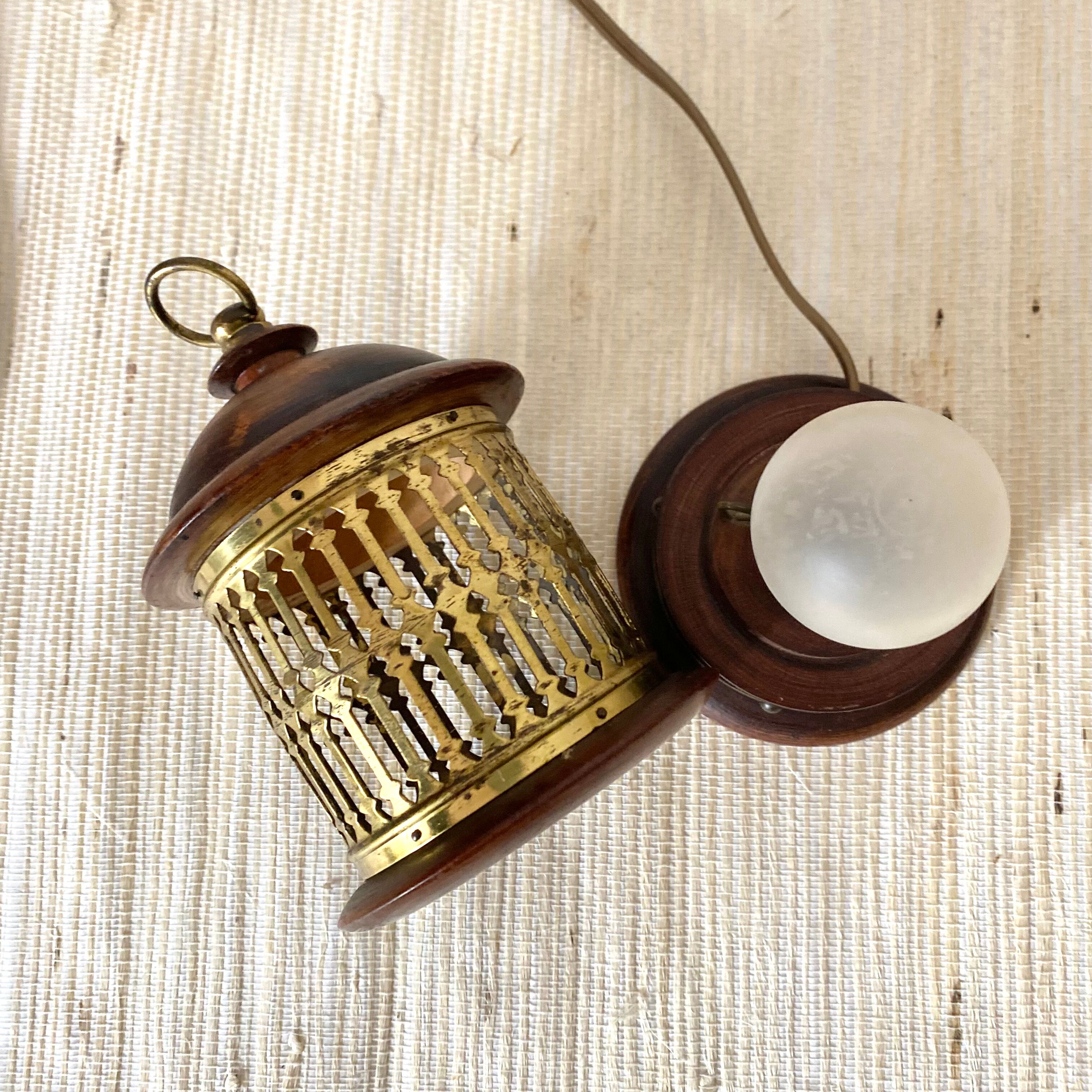 Vintage marine lantern lamp