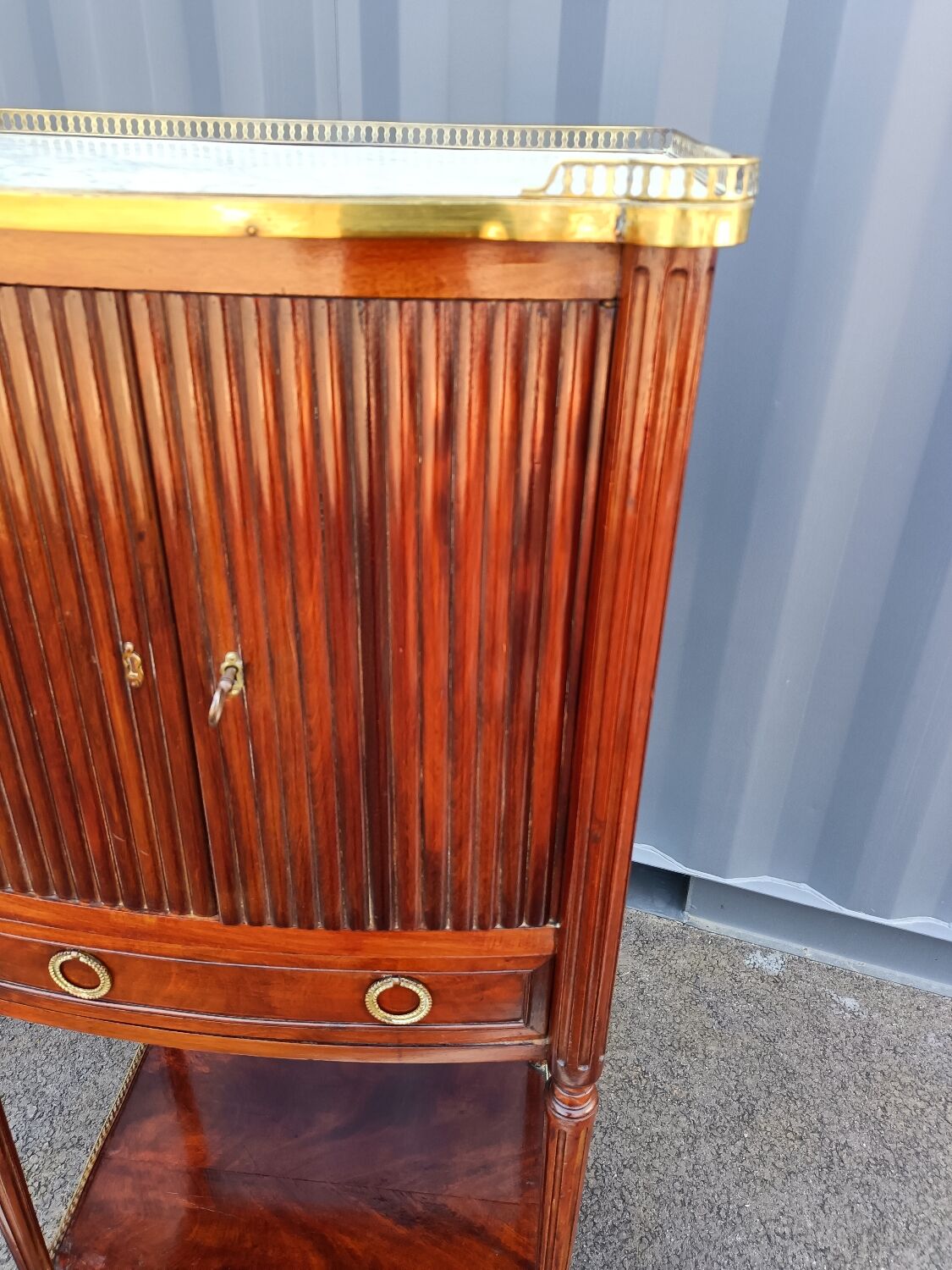 Chest of drawers style Louis XVl old marble tray