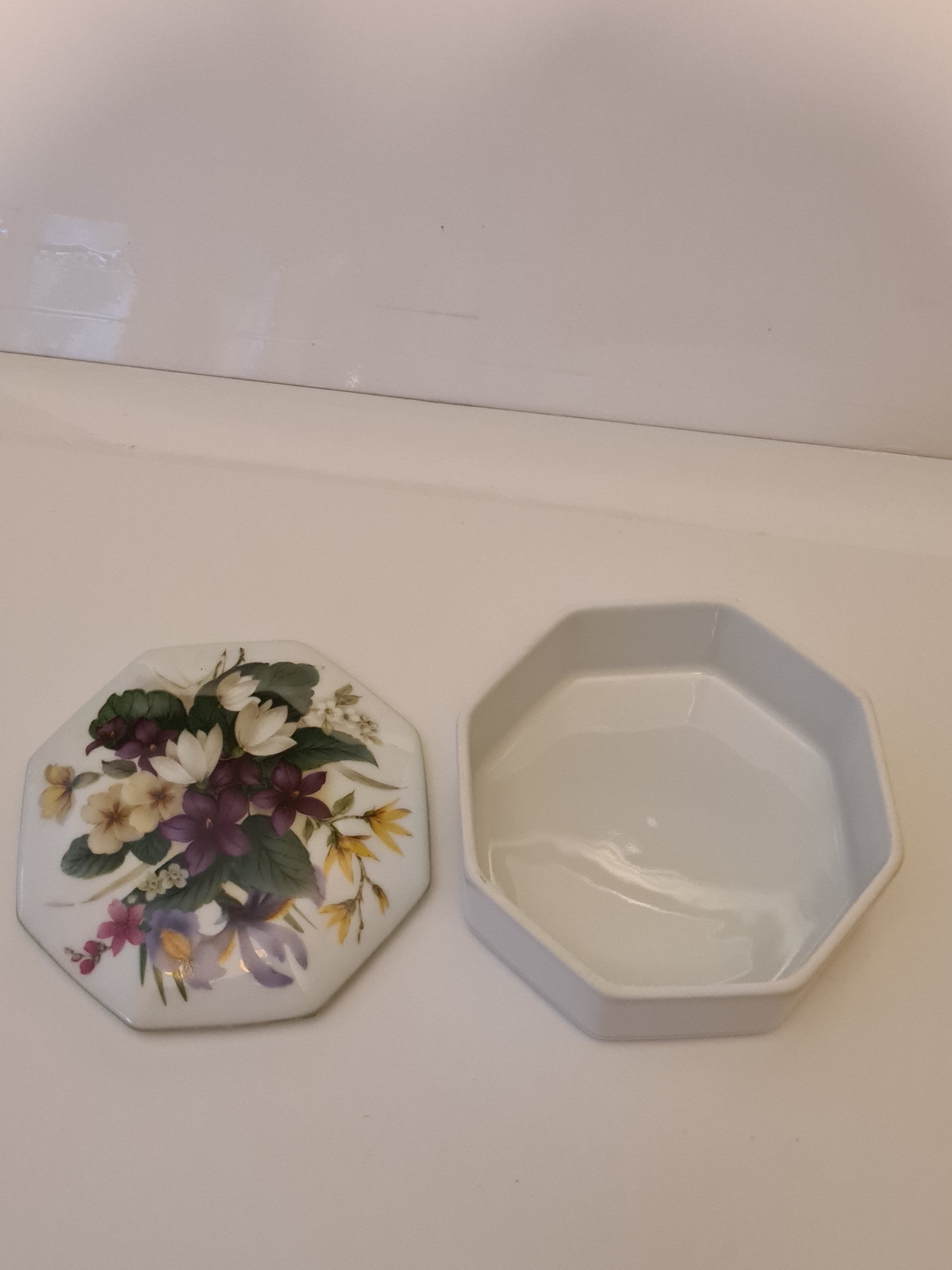 CNP porcelain candy maker France floral decoration