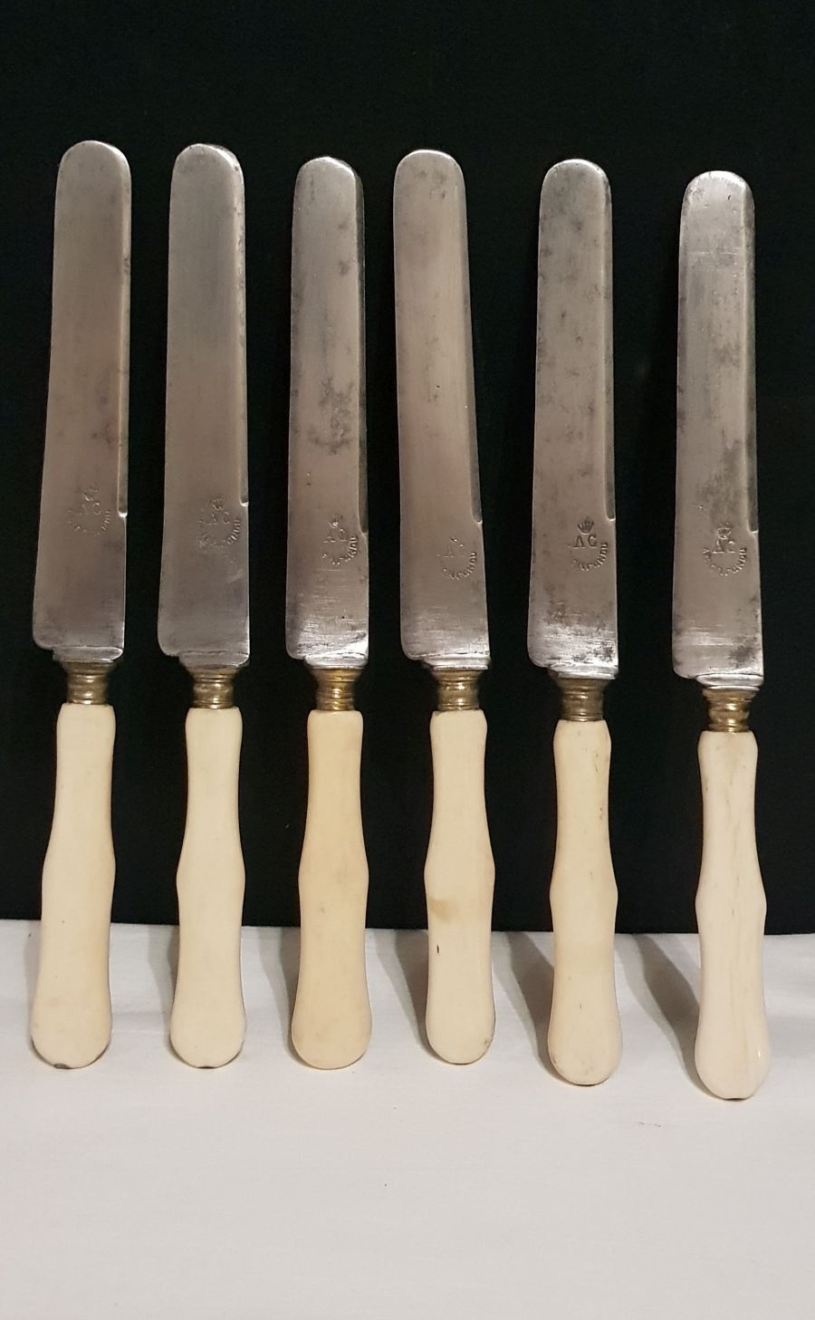 6 table knives