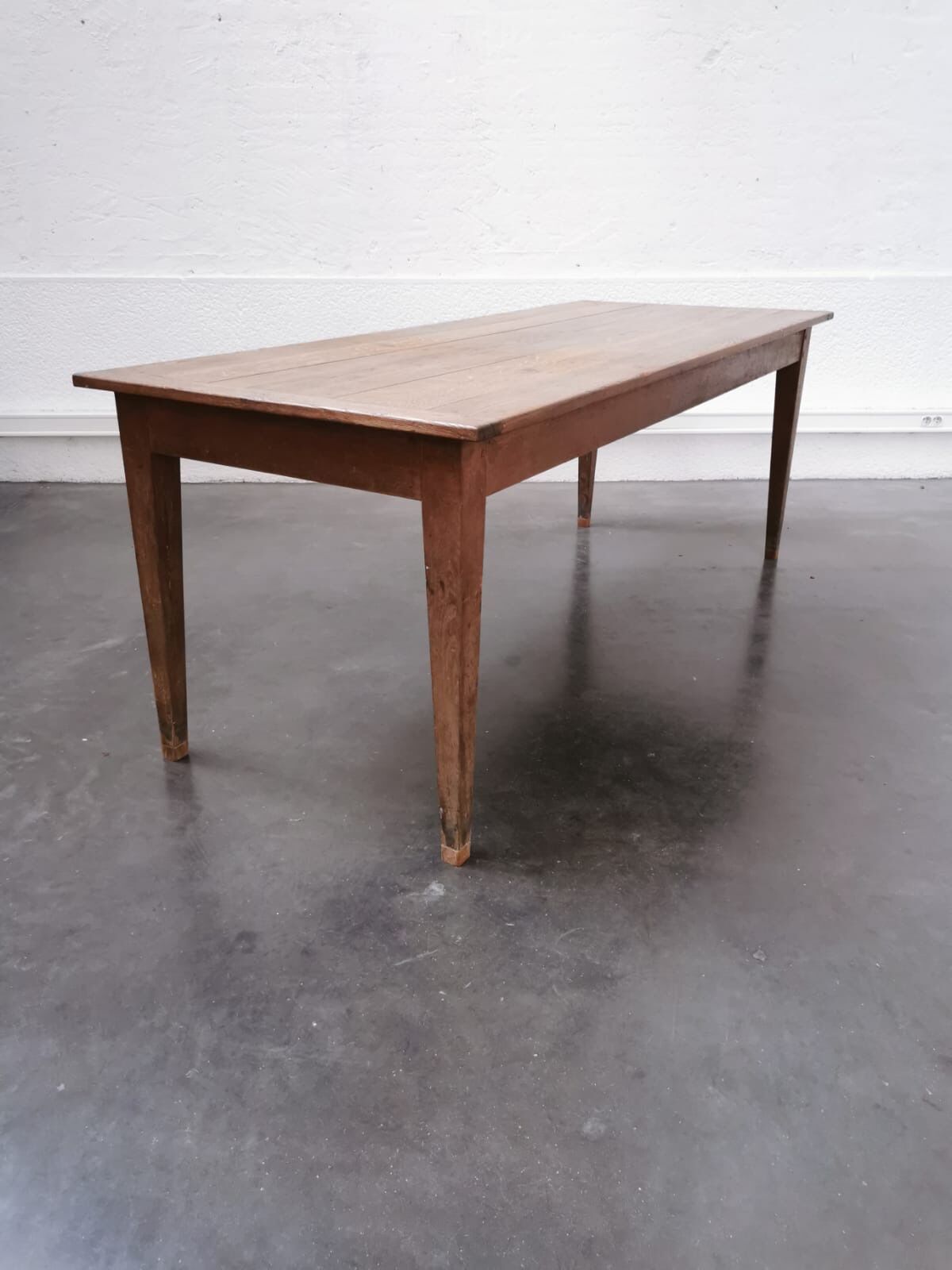 Oak farm table