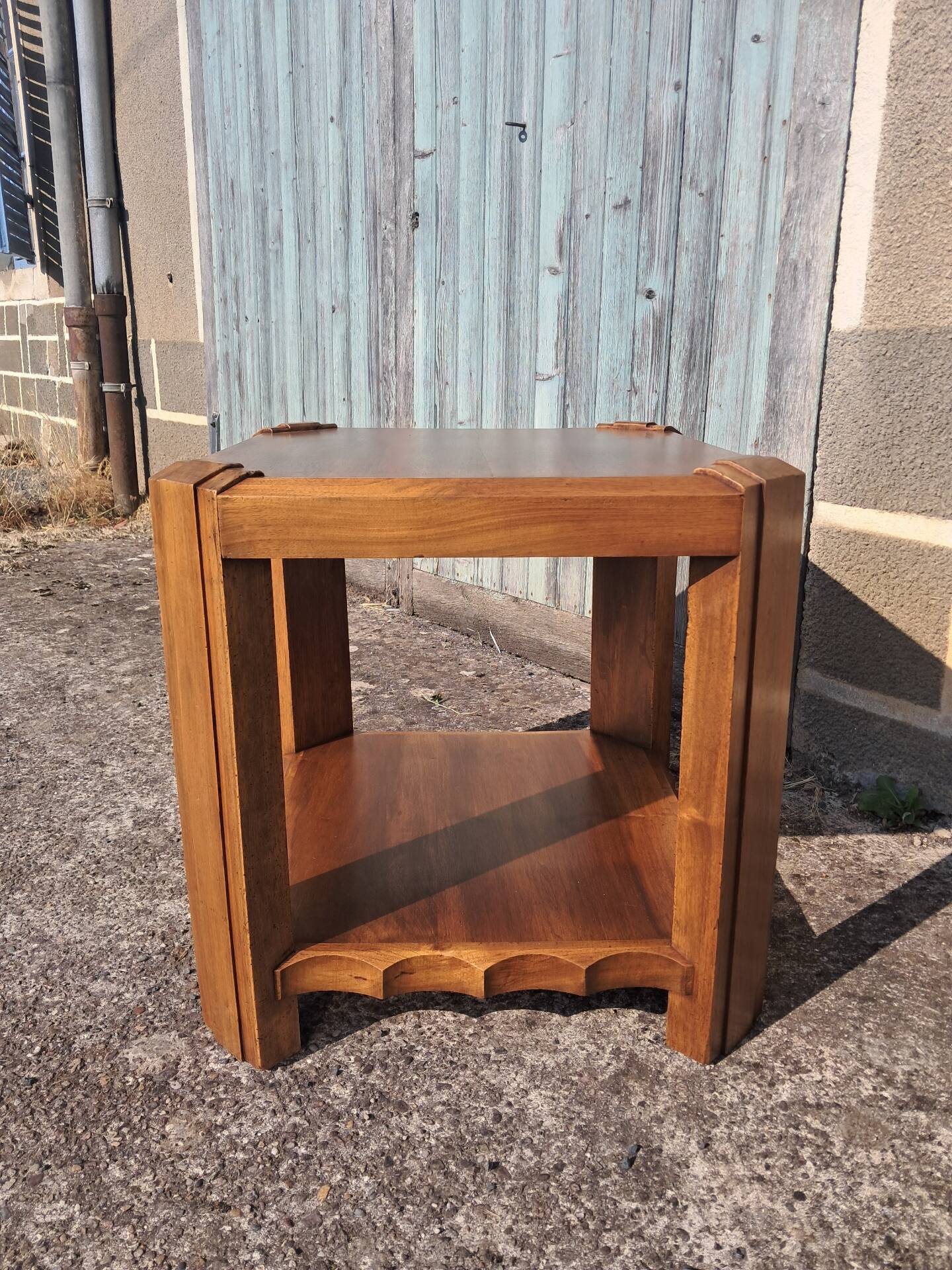 Art Deco coffee table in solid walnut