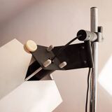 Lampada da terra Triedro en metallo laccato e cromato par Joe Colombo pour Stilnovo, Italie, 1970