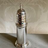 “Louis XIII” shaker