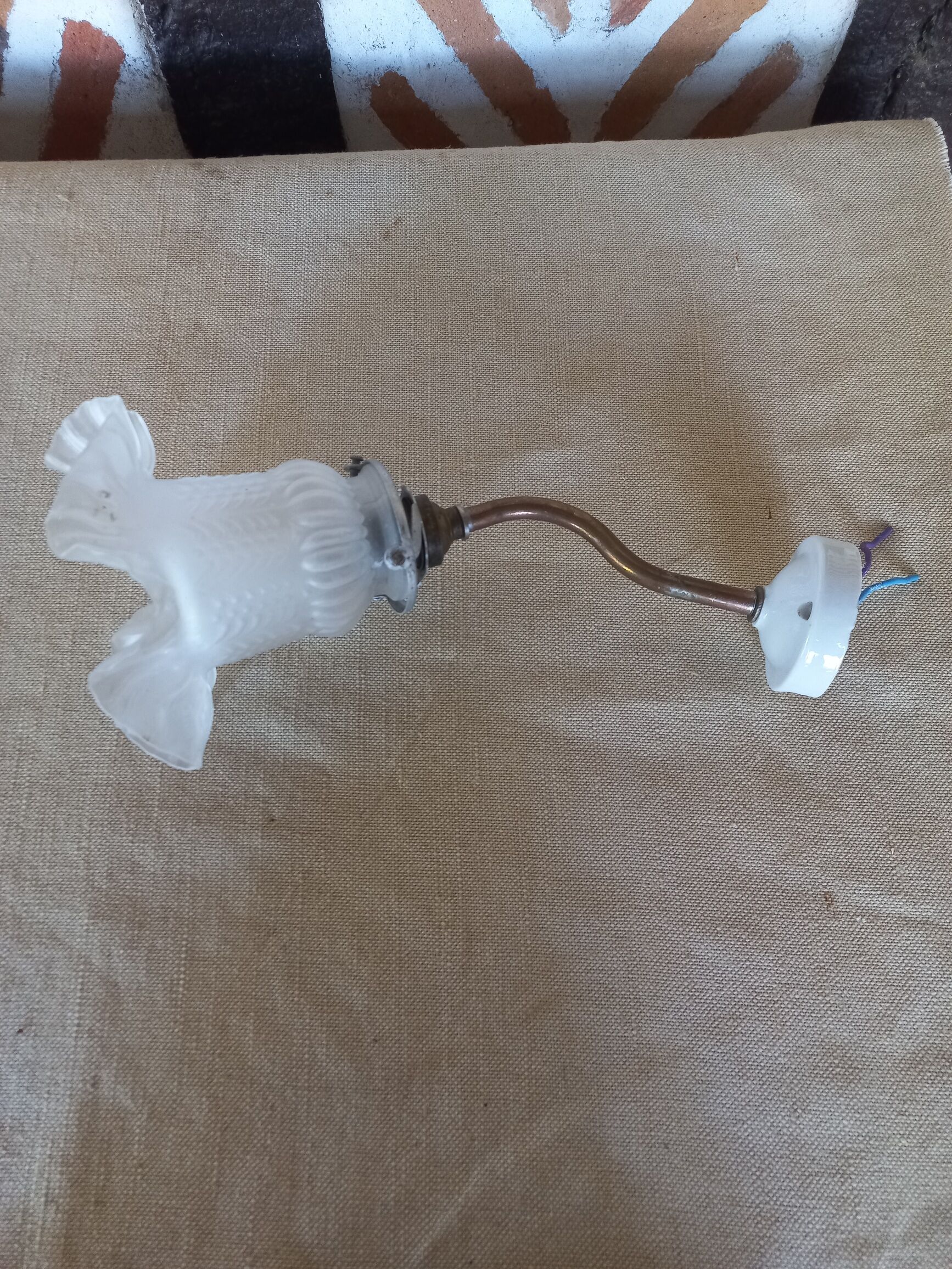 Wall lamp tulip gooseneck
