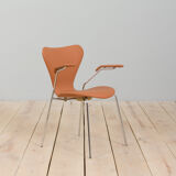 Series 7 chair model 3207 by Arne Jacobsen , Denmark 1980