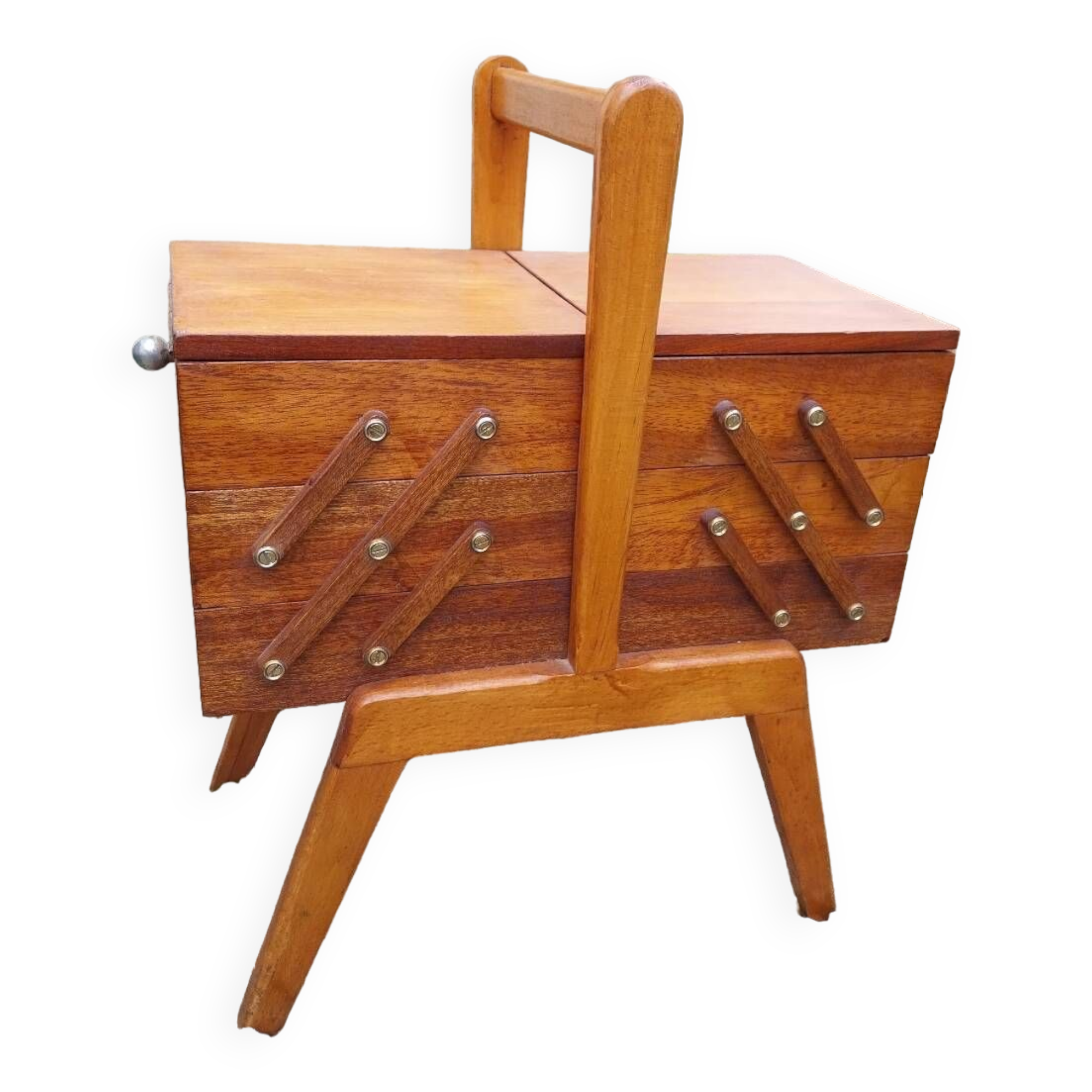 Compass feet sewing box