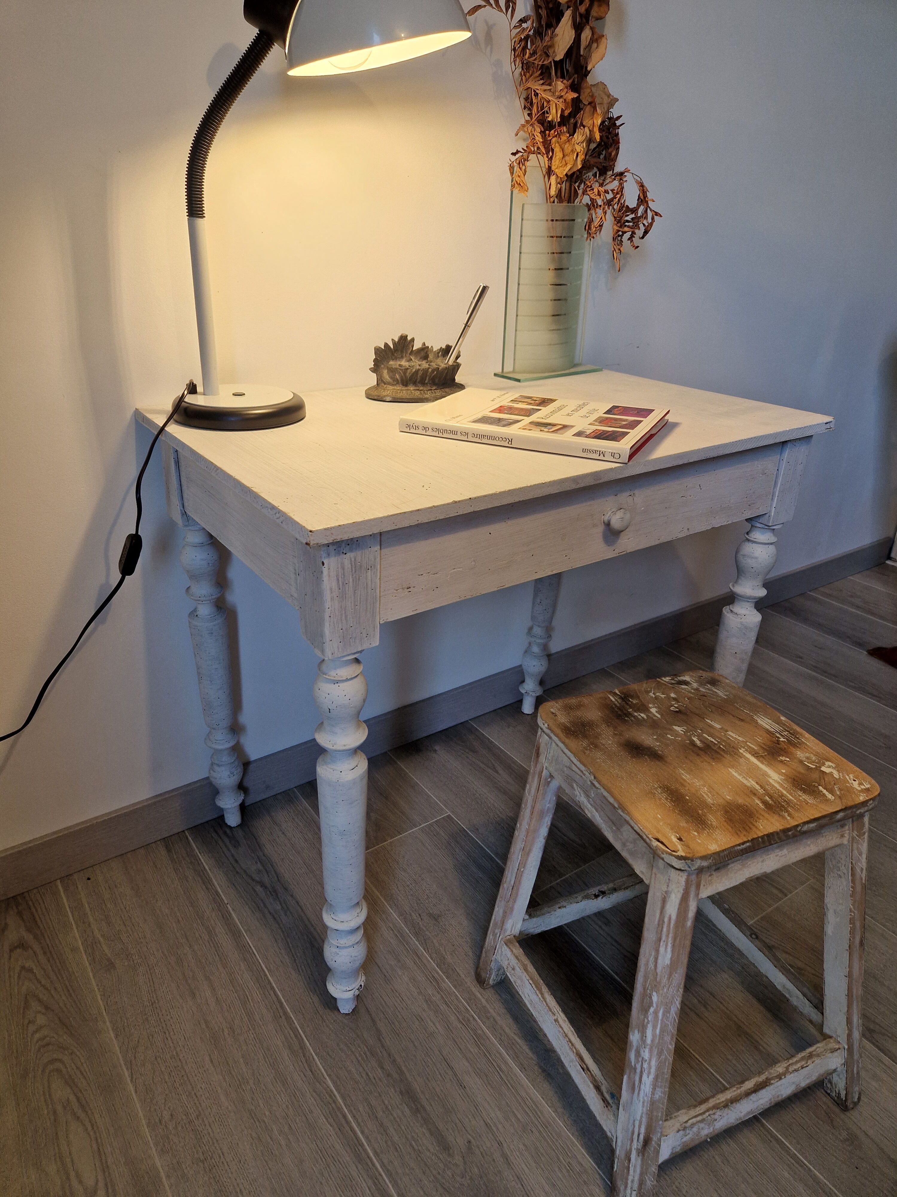 Bureau pieds tournés shabby chic