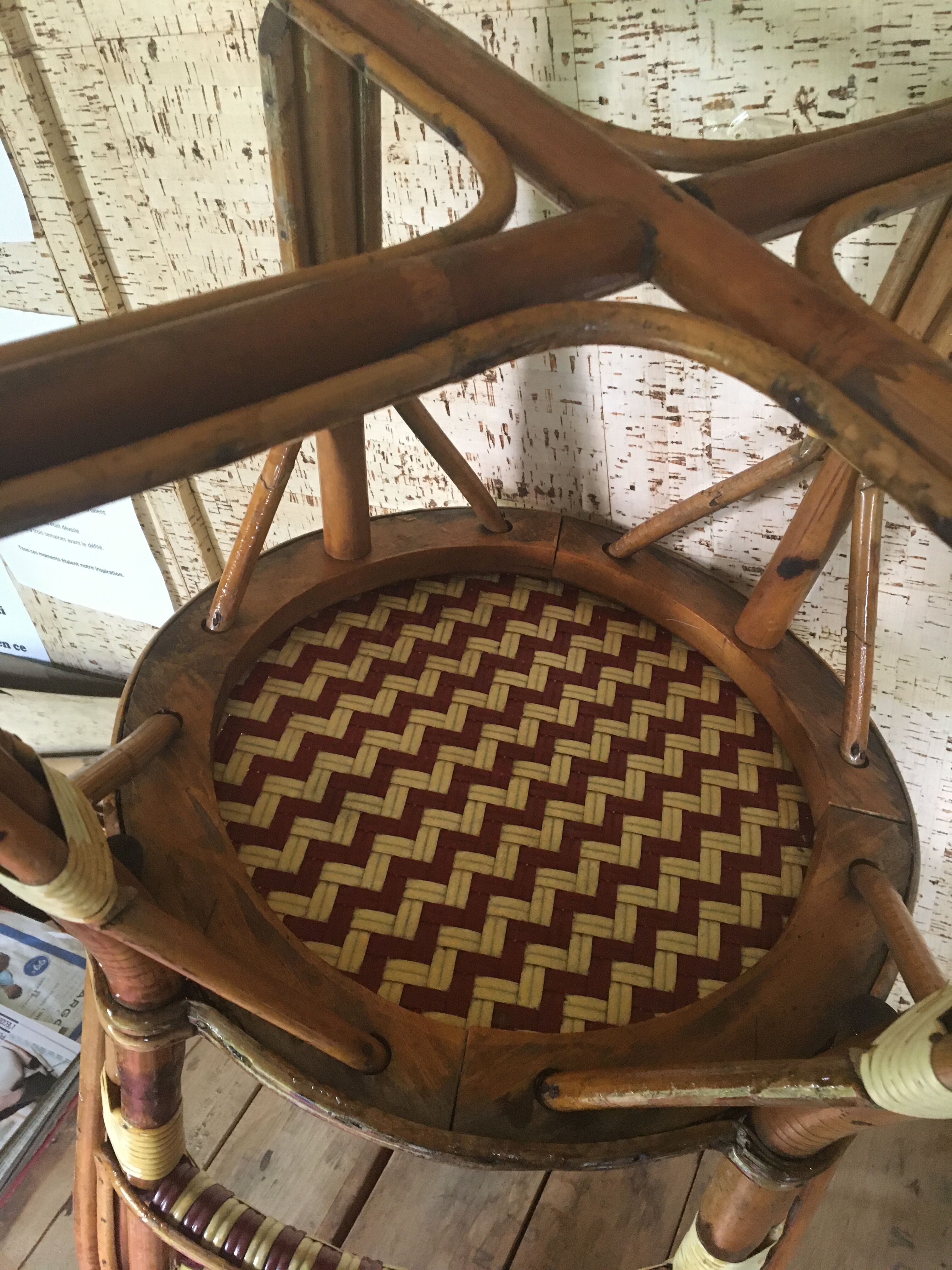 Chaise de bistrot  bambou et plastique