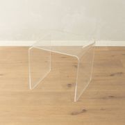 Table d'appoint minimaliste des années 1970, en verre acrylique