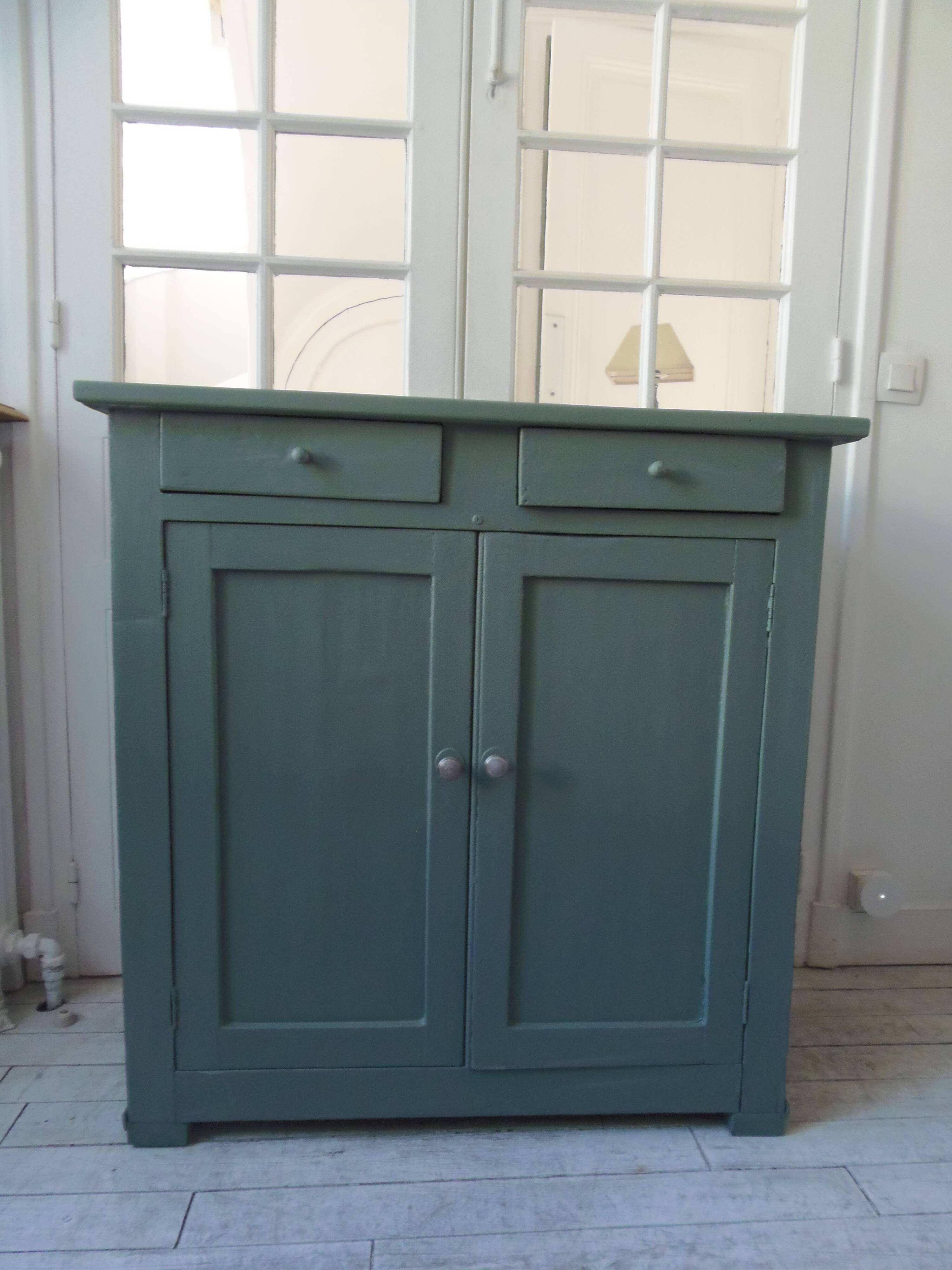 Vintage Parisian sideboard with 2 doors and 2 drawers, re-enchanted in smoky green.