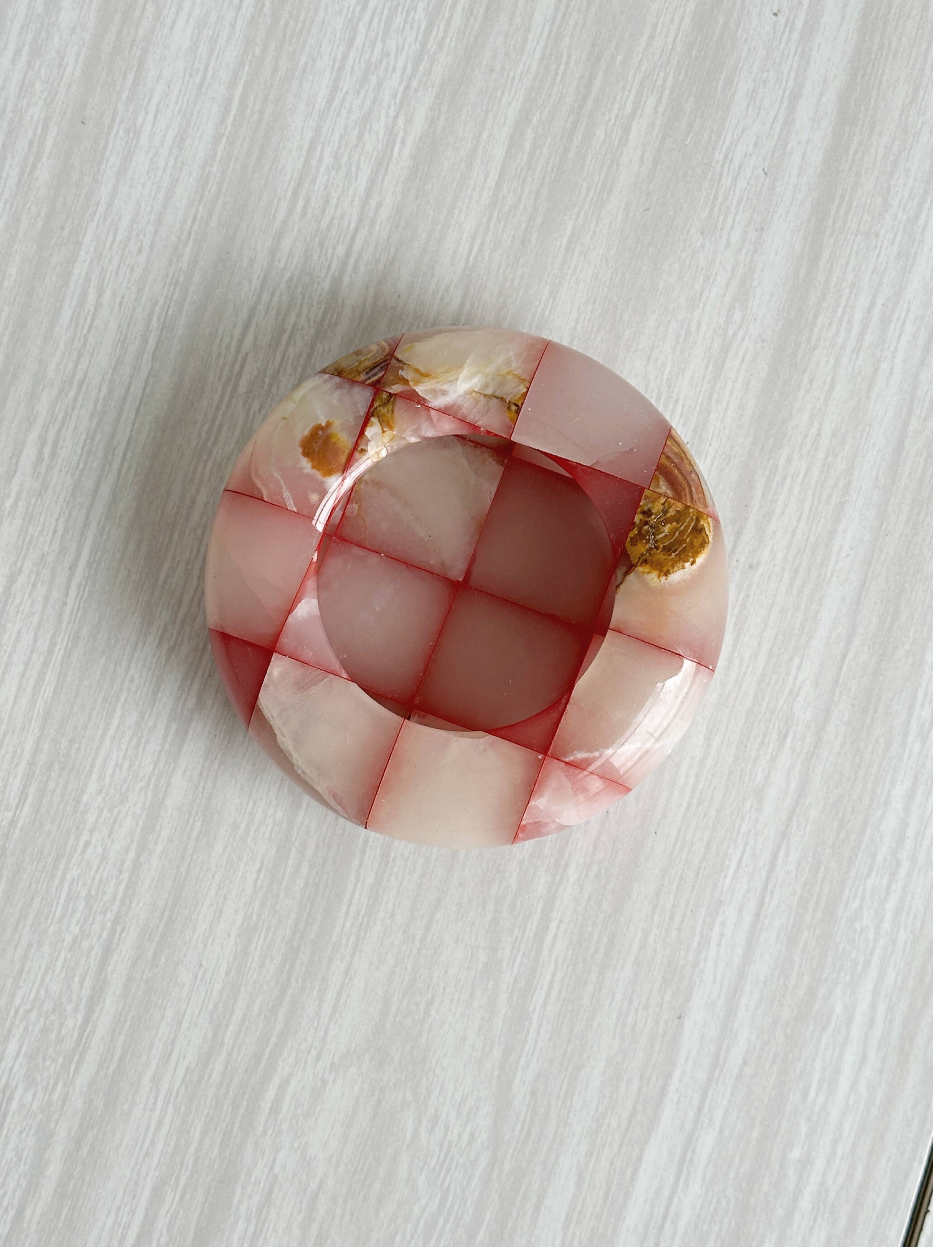 Ashtray in natural pink alabaster