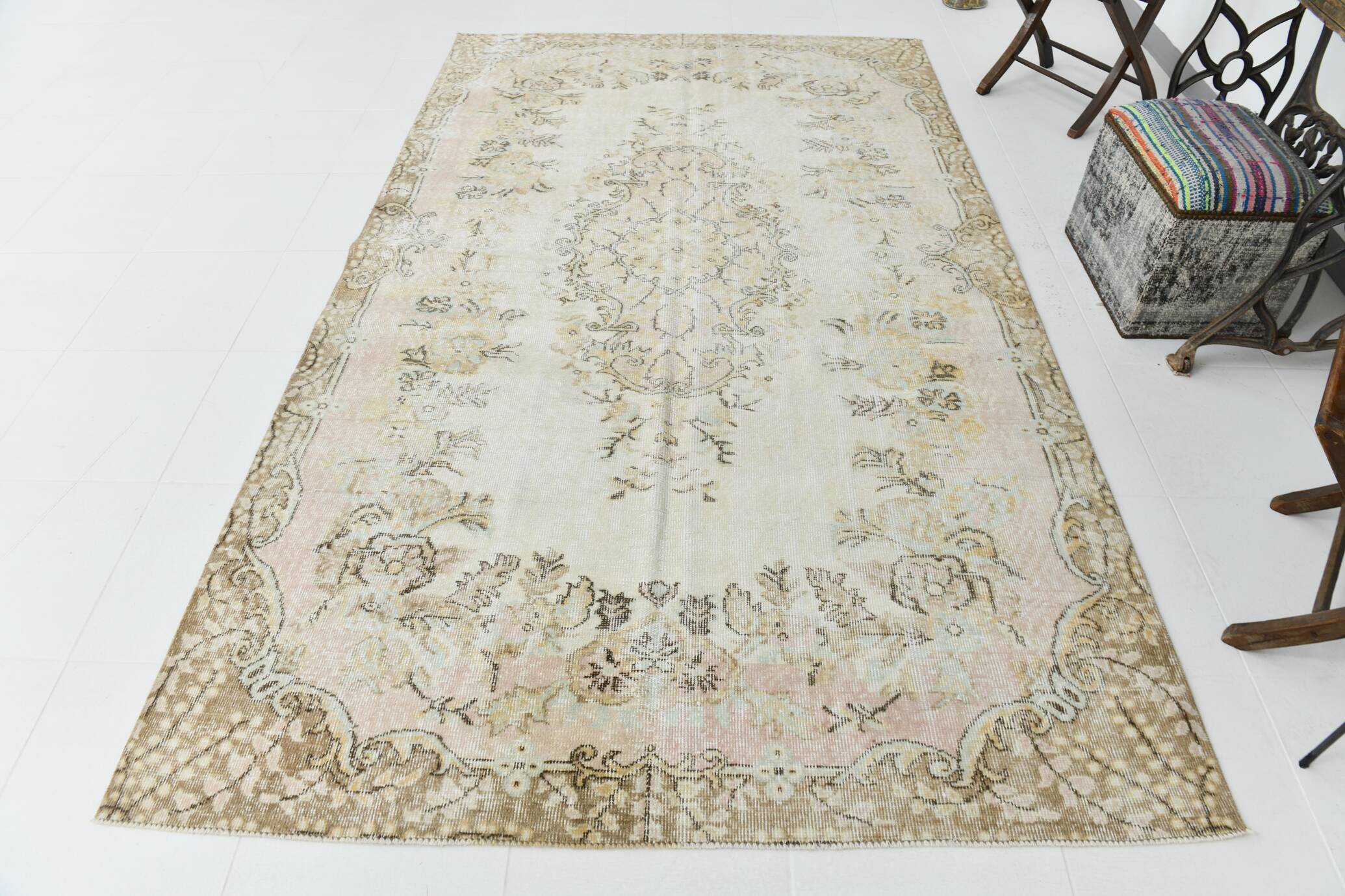 291x172 Vintage Turkish Rug, Pastel Pink Green Brown Rug, Turkish Carpet