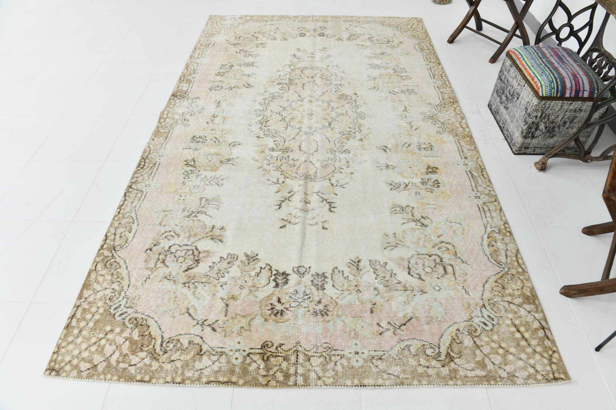 291x172 Vintage Turkish Rug, Pastel Pink Green Brown Rug, Turkish Carpet