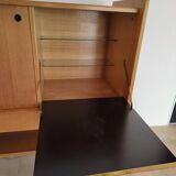 Superb tall sideboard in light oak, French work from the early 1950s