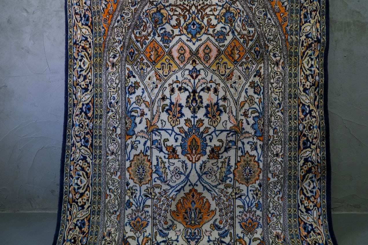 Hand-Woven Middle Persian Rug, 1960