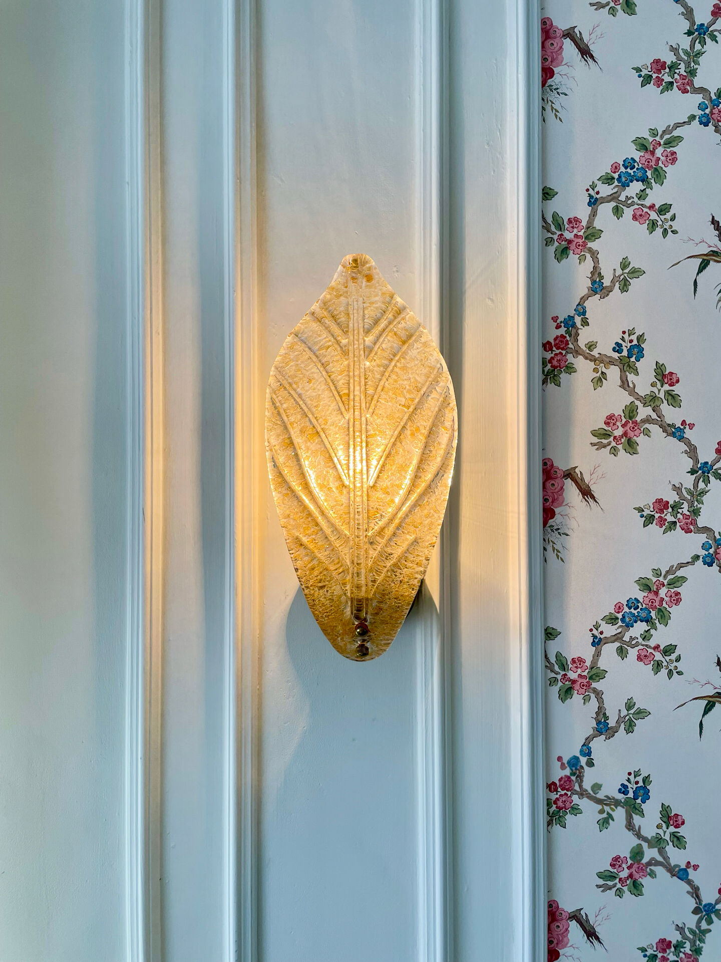 Amber Murano glass leaf wall light