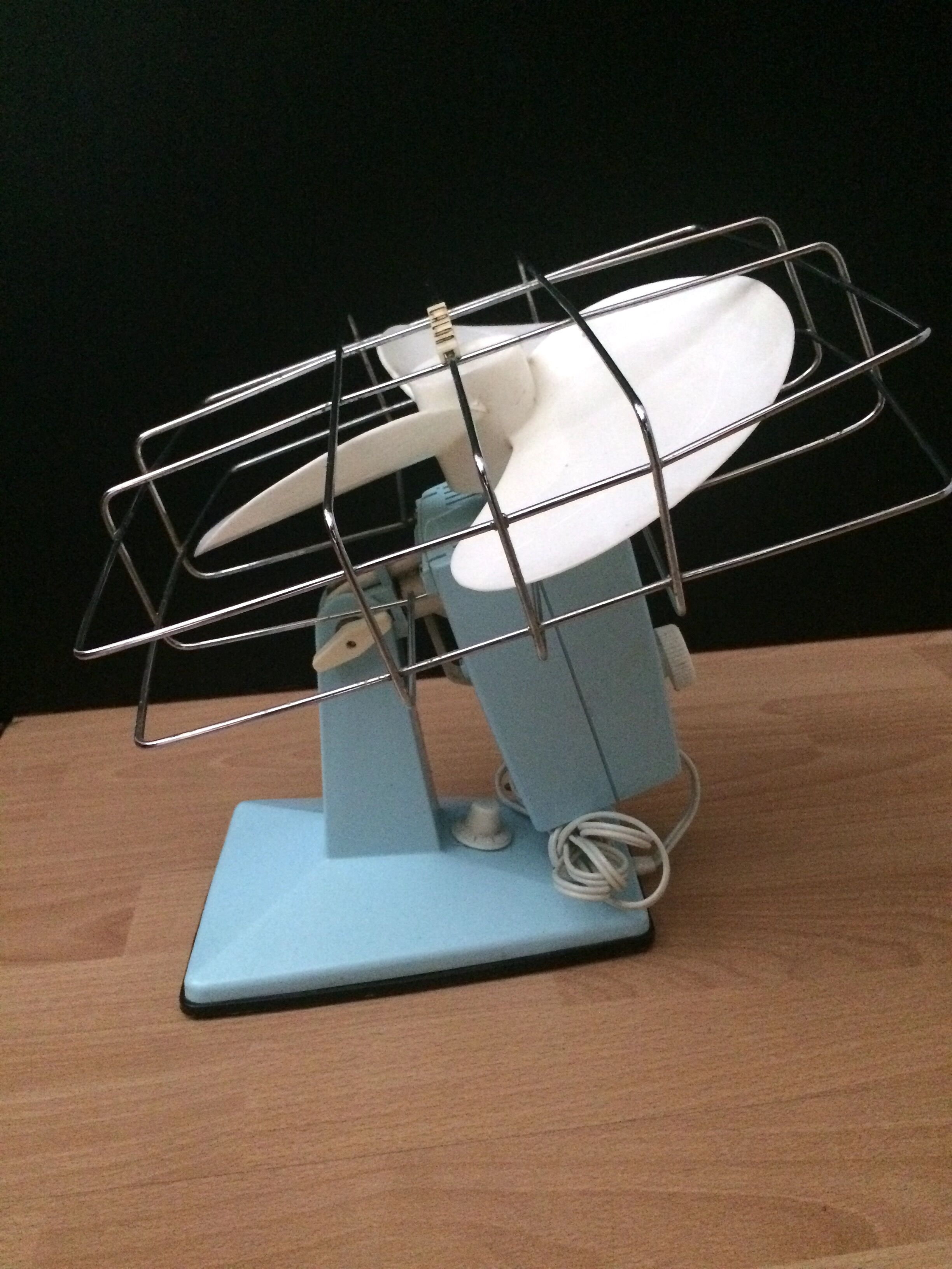 Fan calor blue and white 70