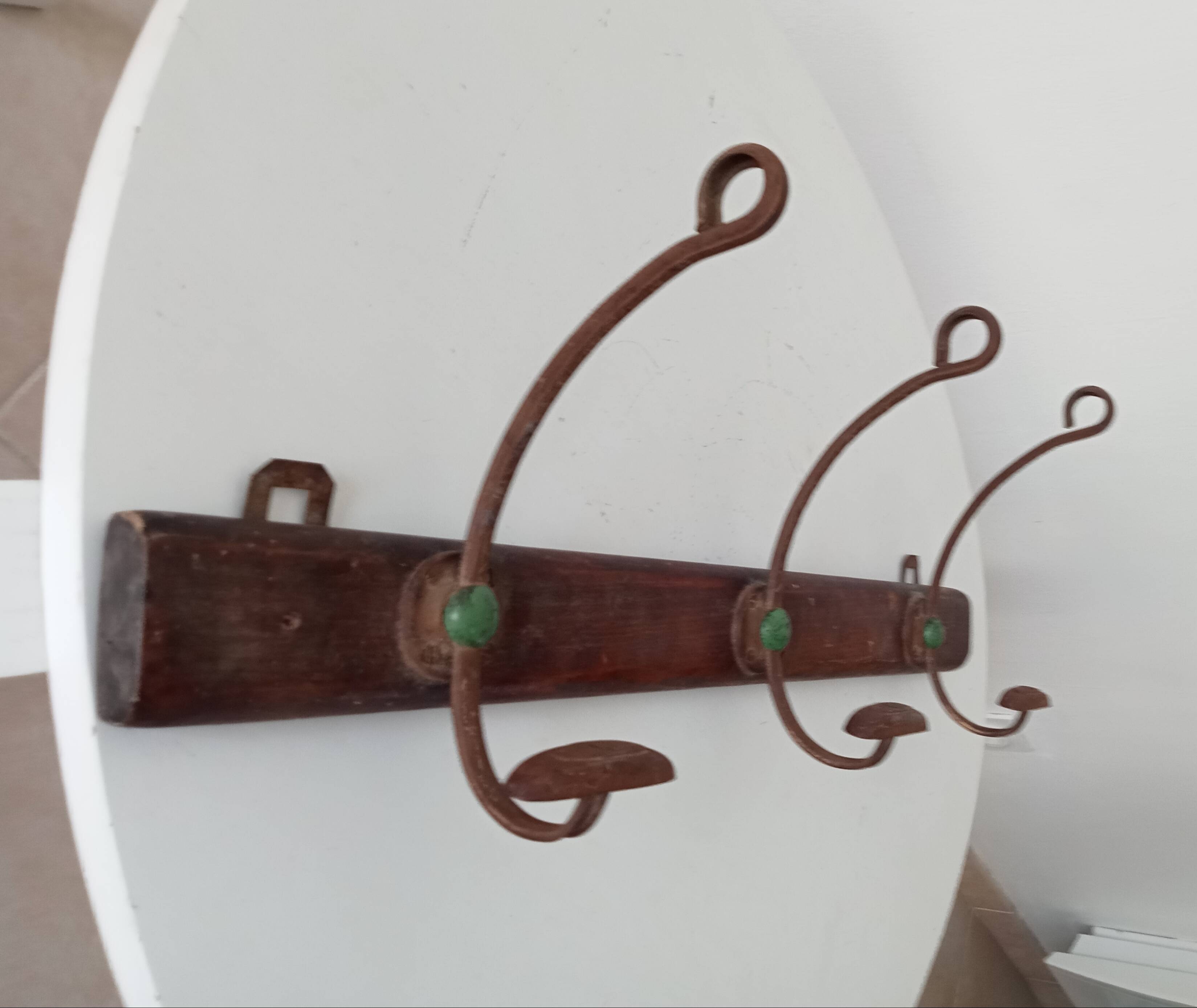 Vintage wall coat rack from the 1920s/1930s.