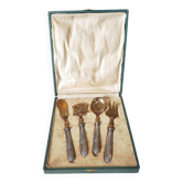 Coffret de couverts à mignardises